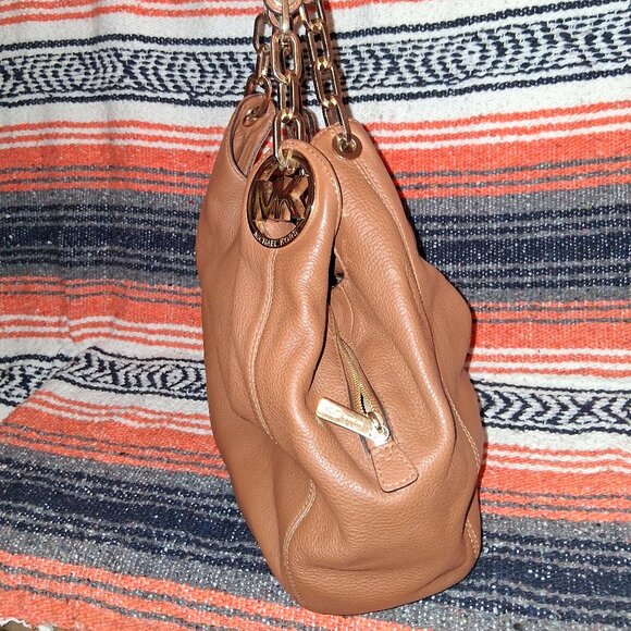 Michael Kors Large Fulton Brown Caramel Leather Shoulder Bag - Picture 2 of 14